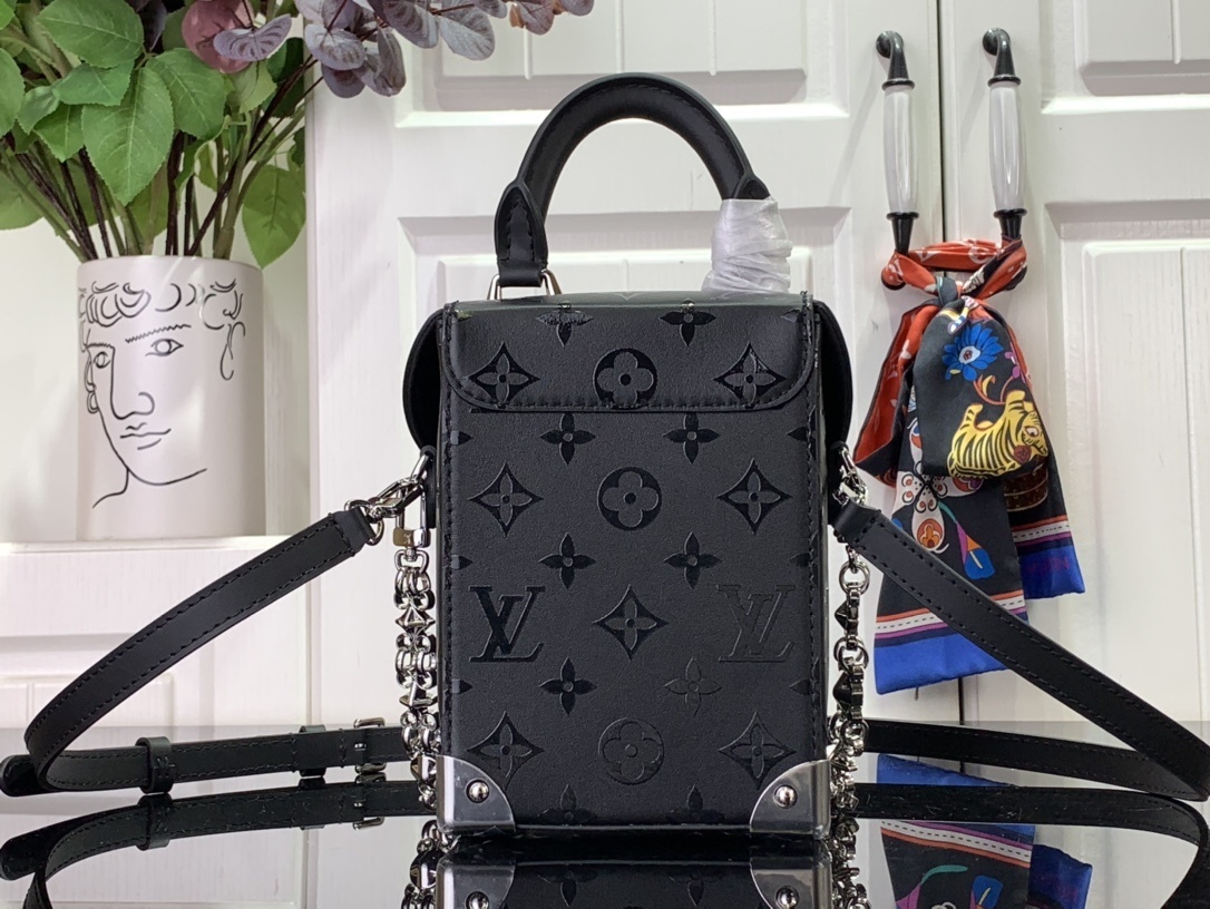 LV CAMERA BOX m11269