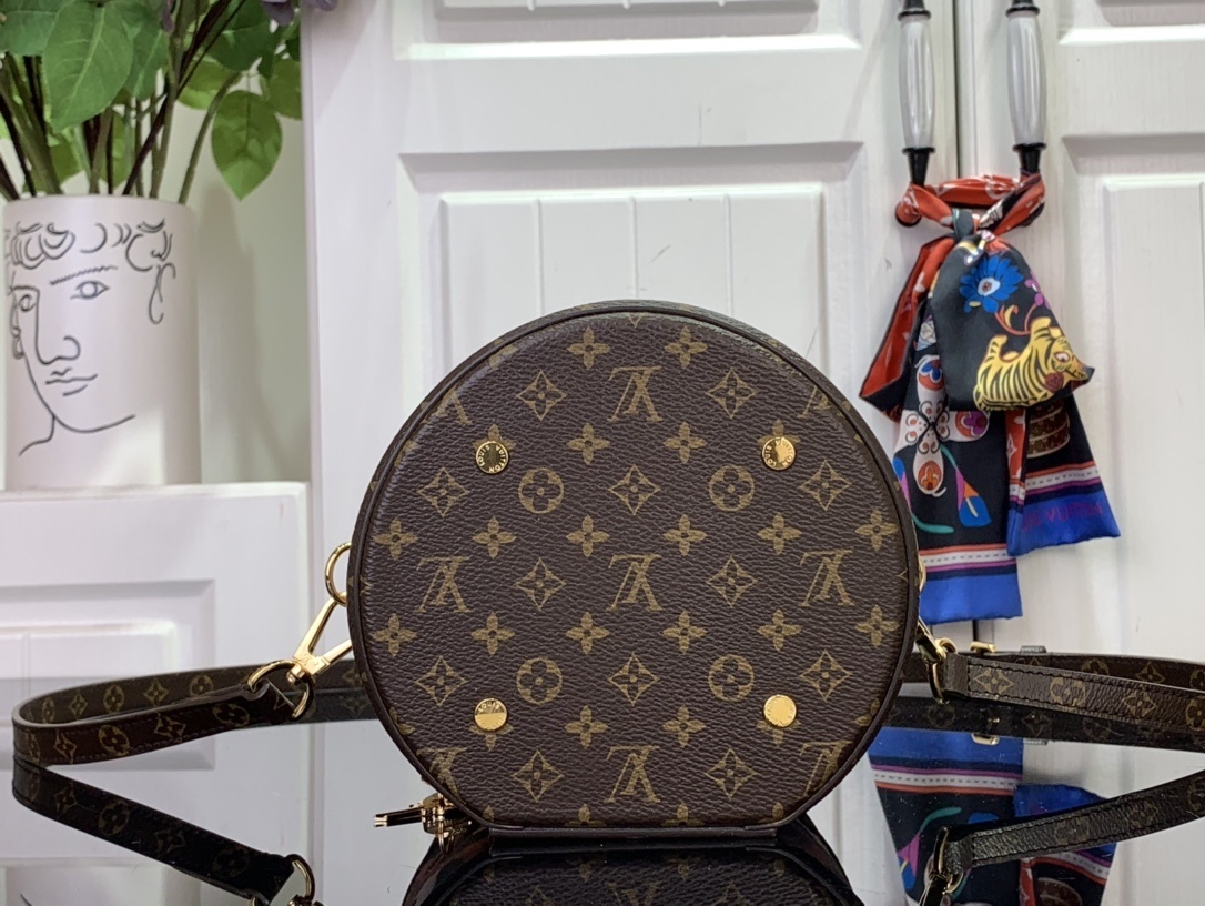 LV CANNES M13846 B