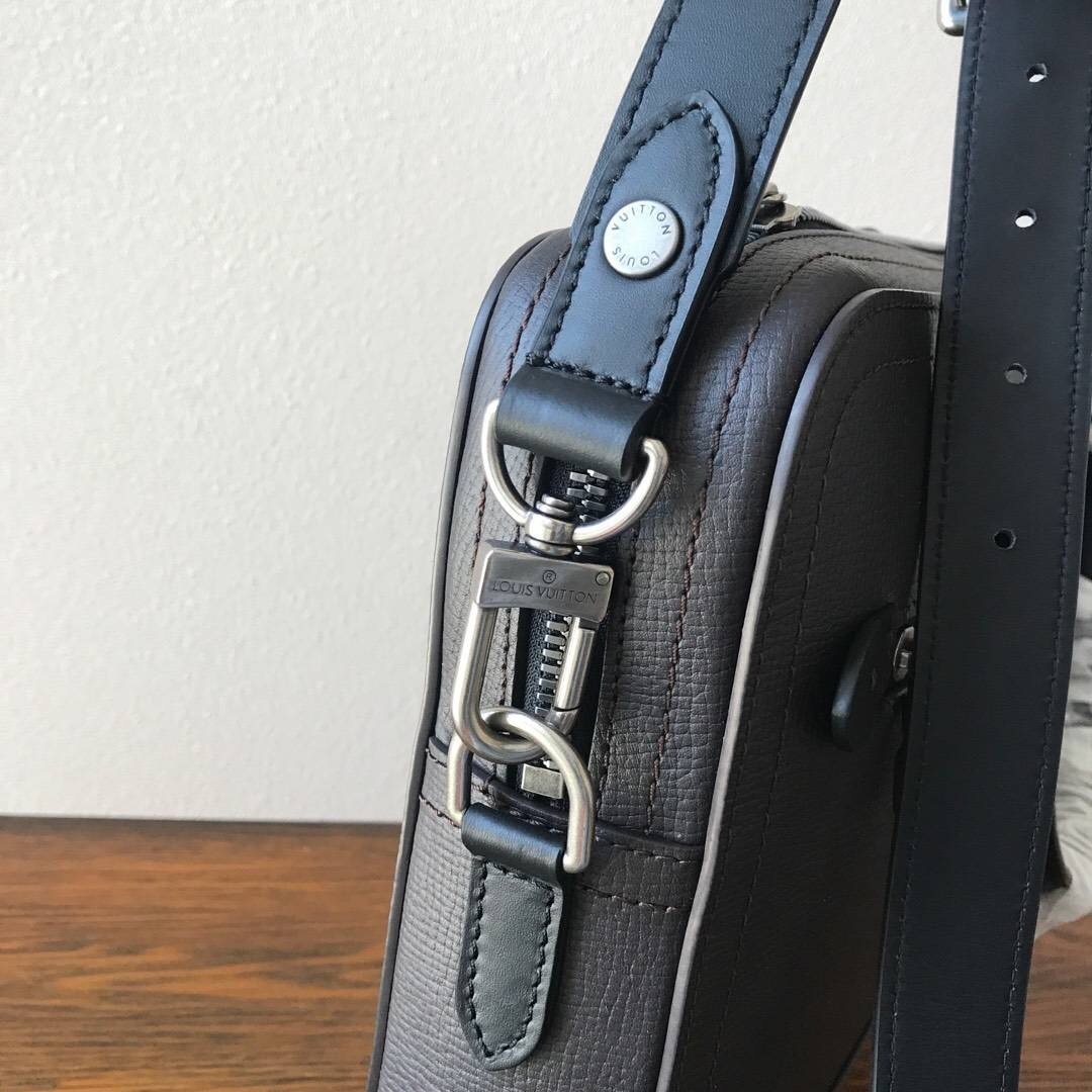 LV CANYON Briefcase M51591