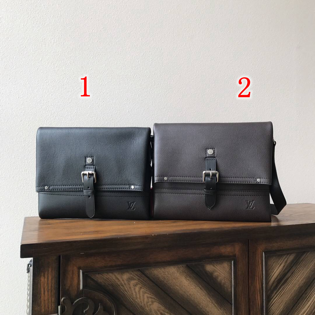 LV CANYON Message bag M54963