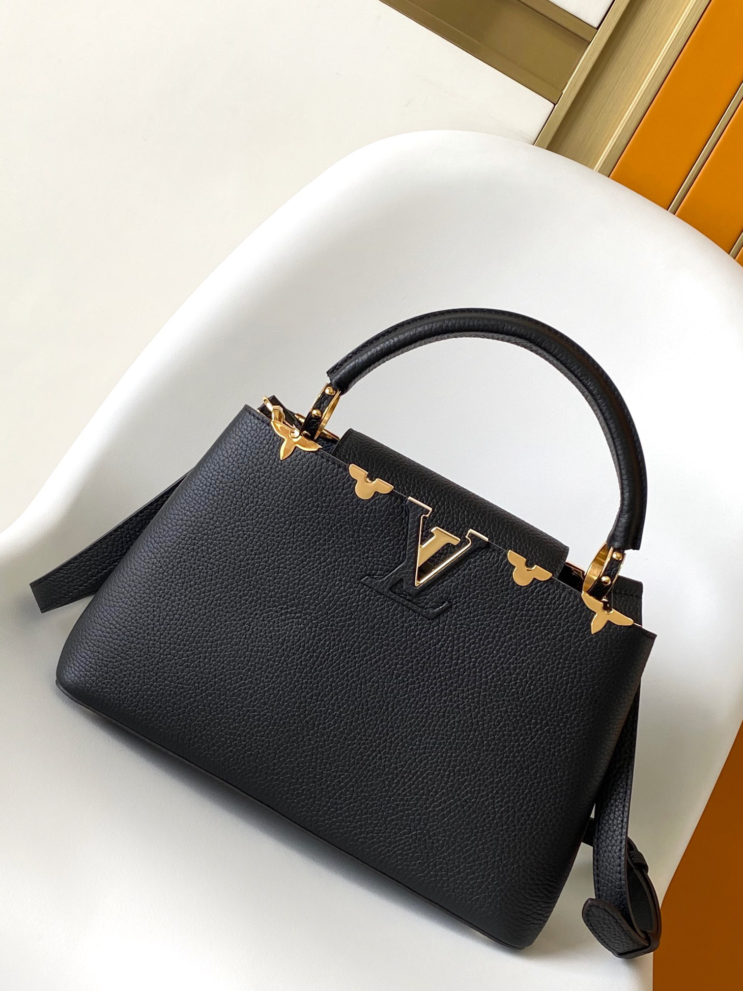 LV capucines bag 21202A 