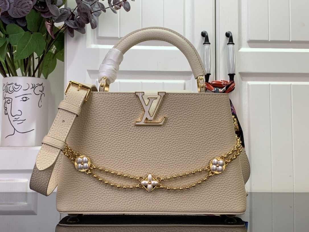 LV CAPUCINES BB m25461