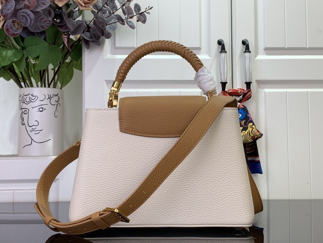 LV CAPUCINES BB m25466