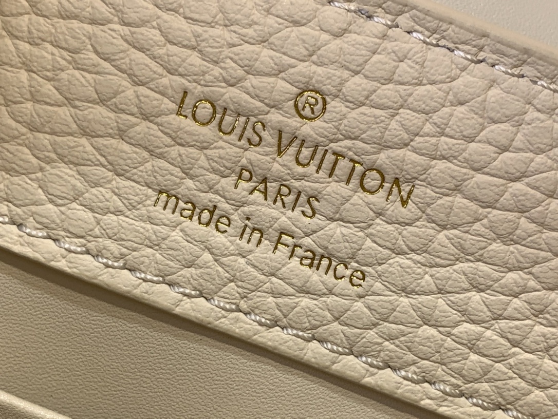 LV capucines bb m25611