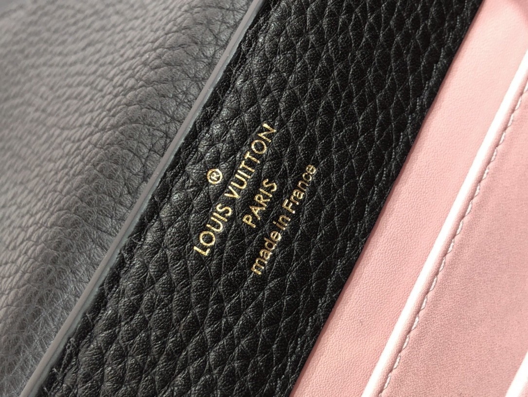 LV CAPUCINES BB M57671