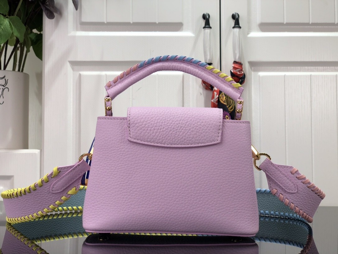 LV CAPUCINES BB M57671