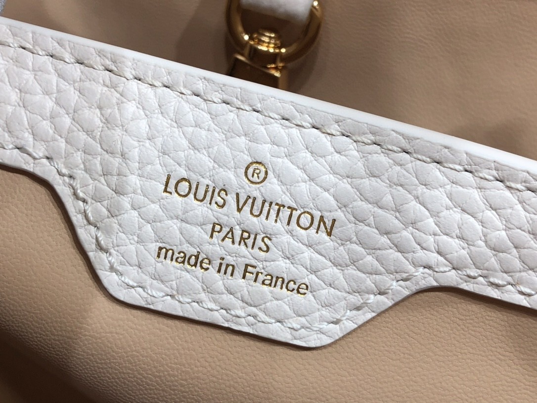 LV CAPUCINES BB M58720