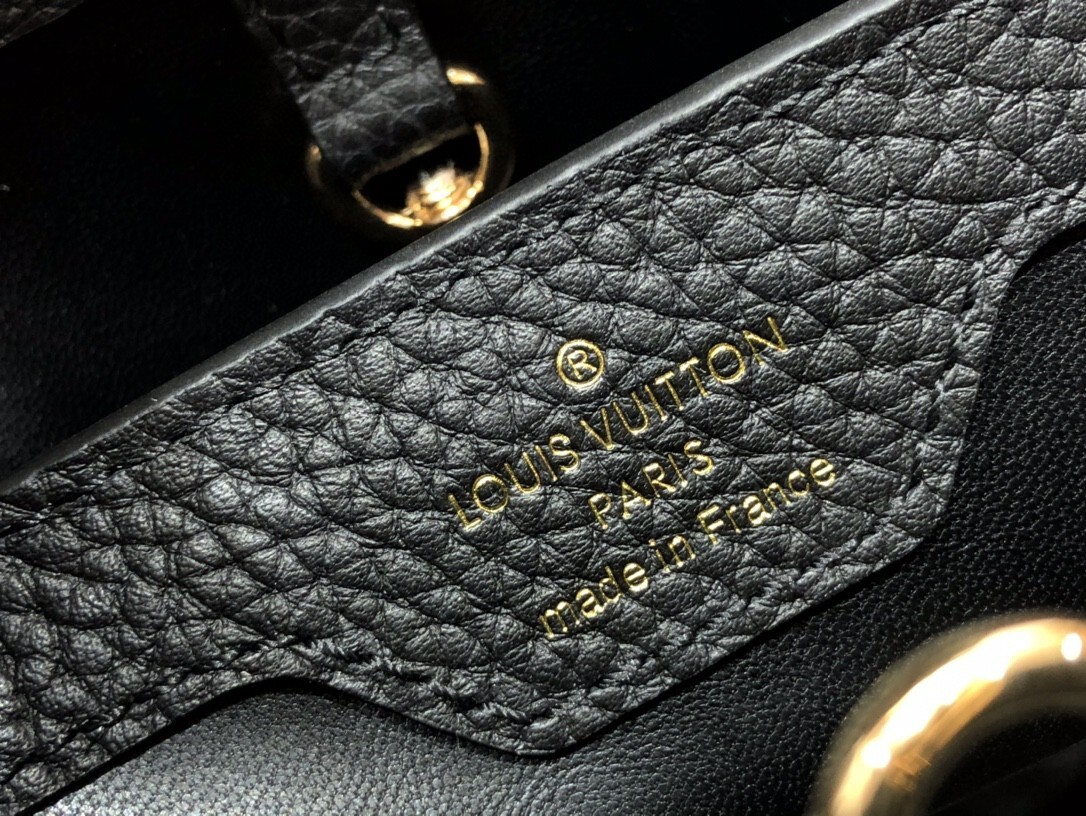 LV CAPUCINES BB M58732BB