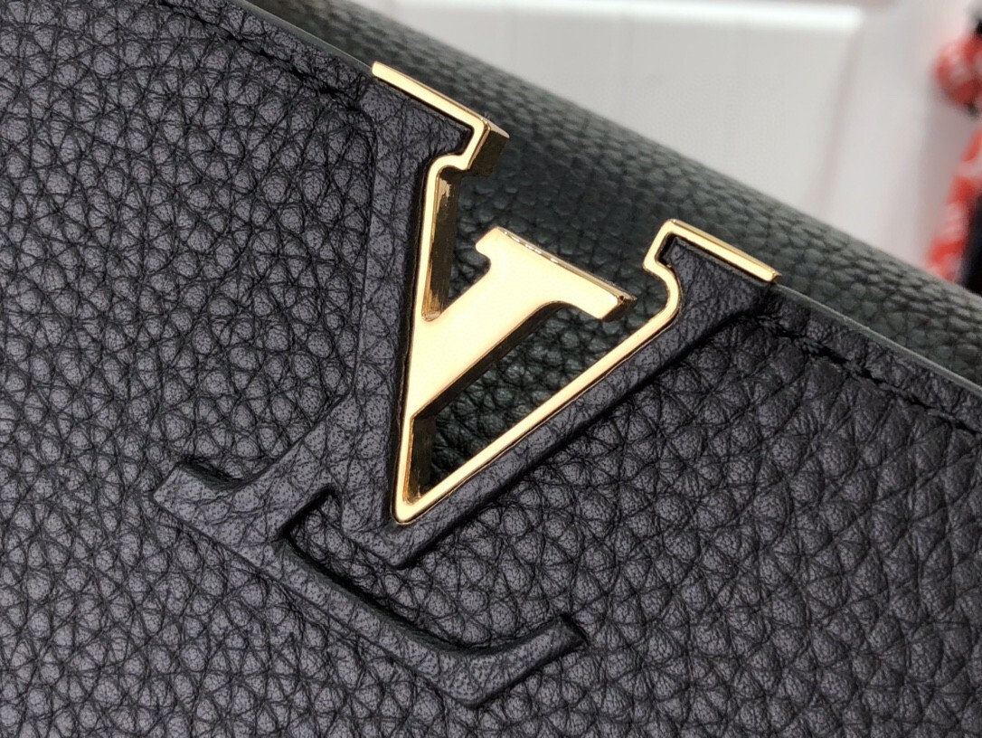 LV CAPUCINES BB M58732BB