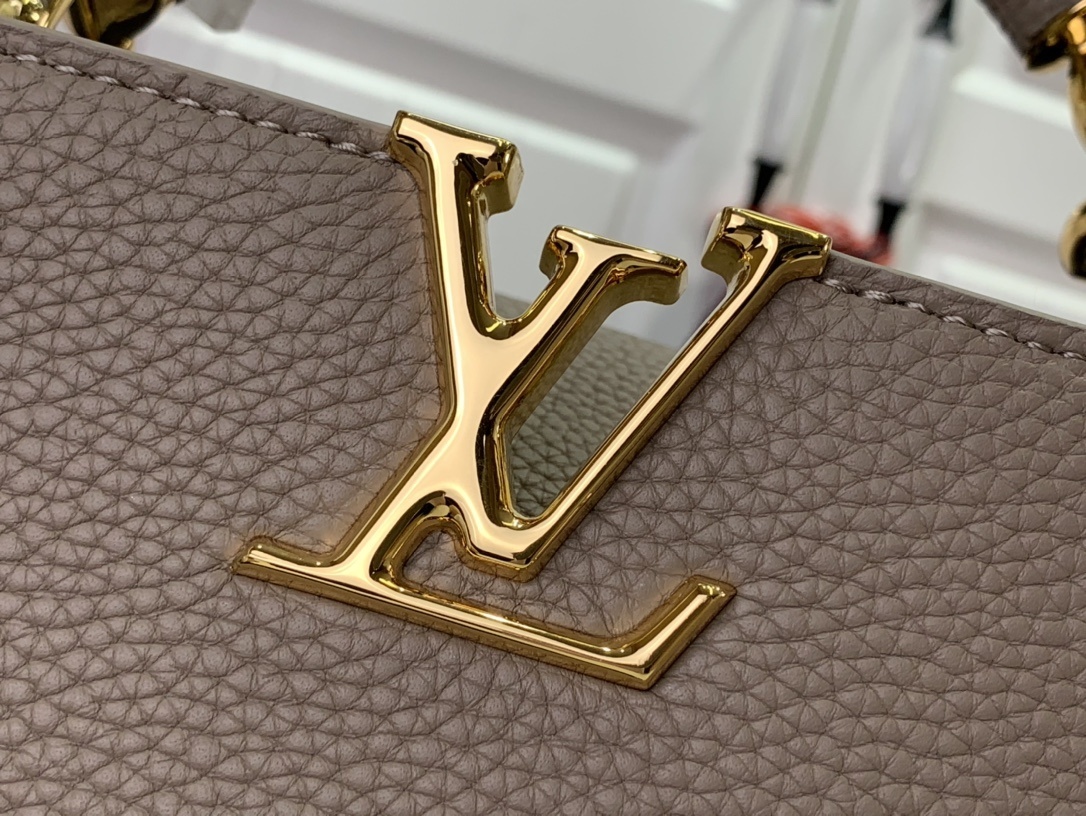 LV Capucines M48865