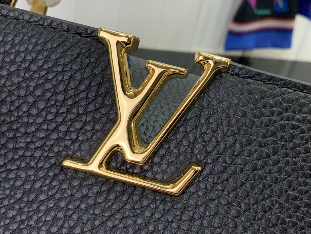 LV Capucines M48865