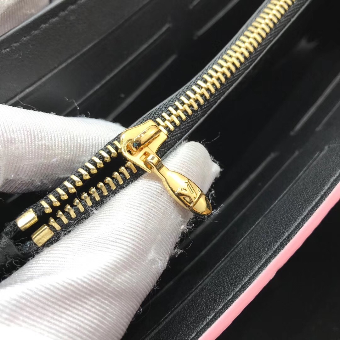 LV CAPUCINES wallet M61248