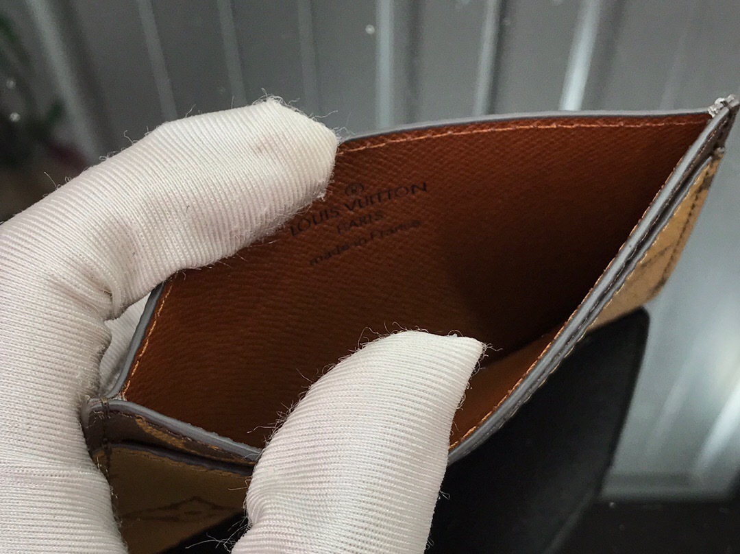 LV Card Holder M61733