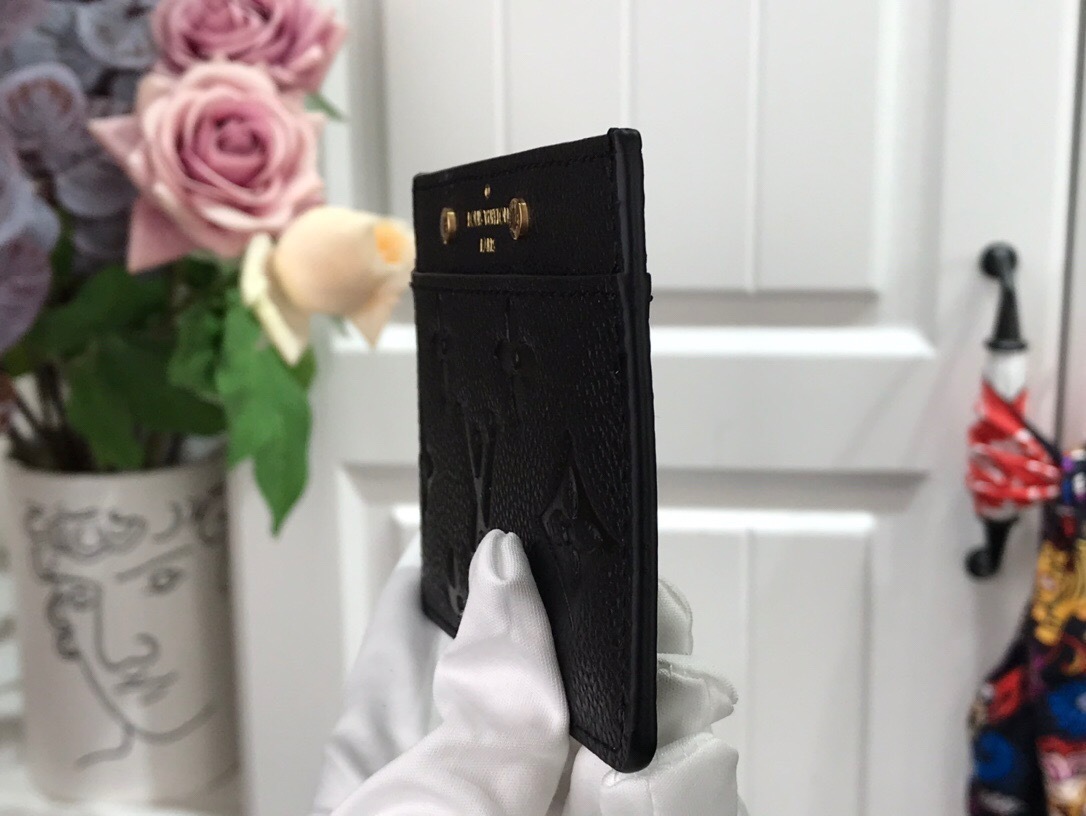 LV Card Holder M69171