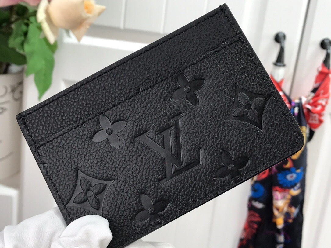 LV Card Holder M69171