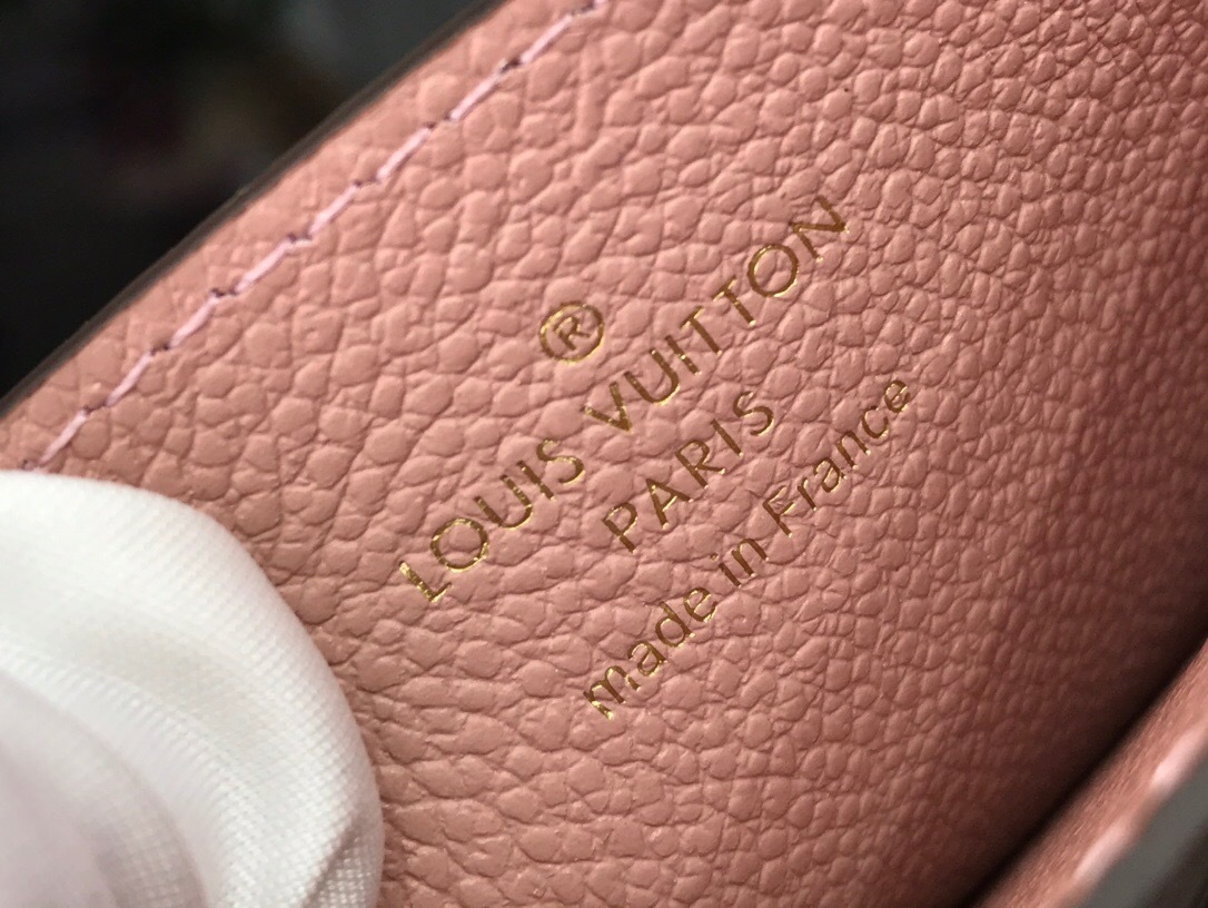 LV Card Holder M69171