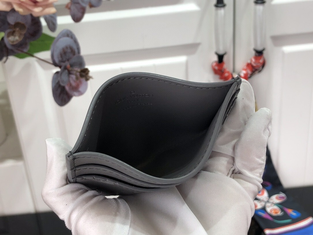 LV CARD HOLDER M69171H