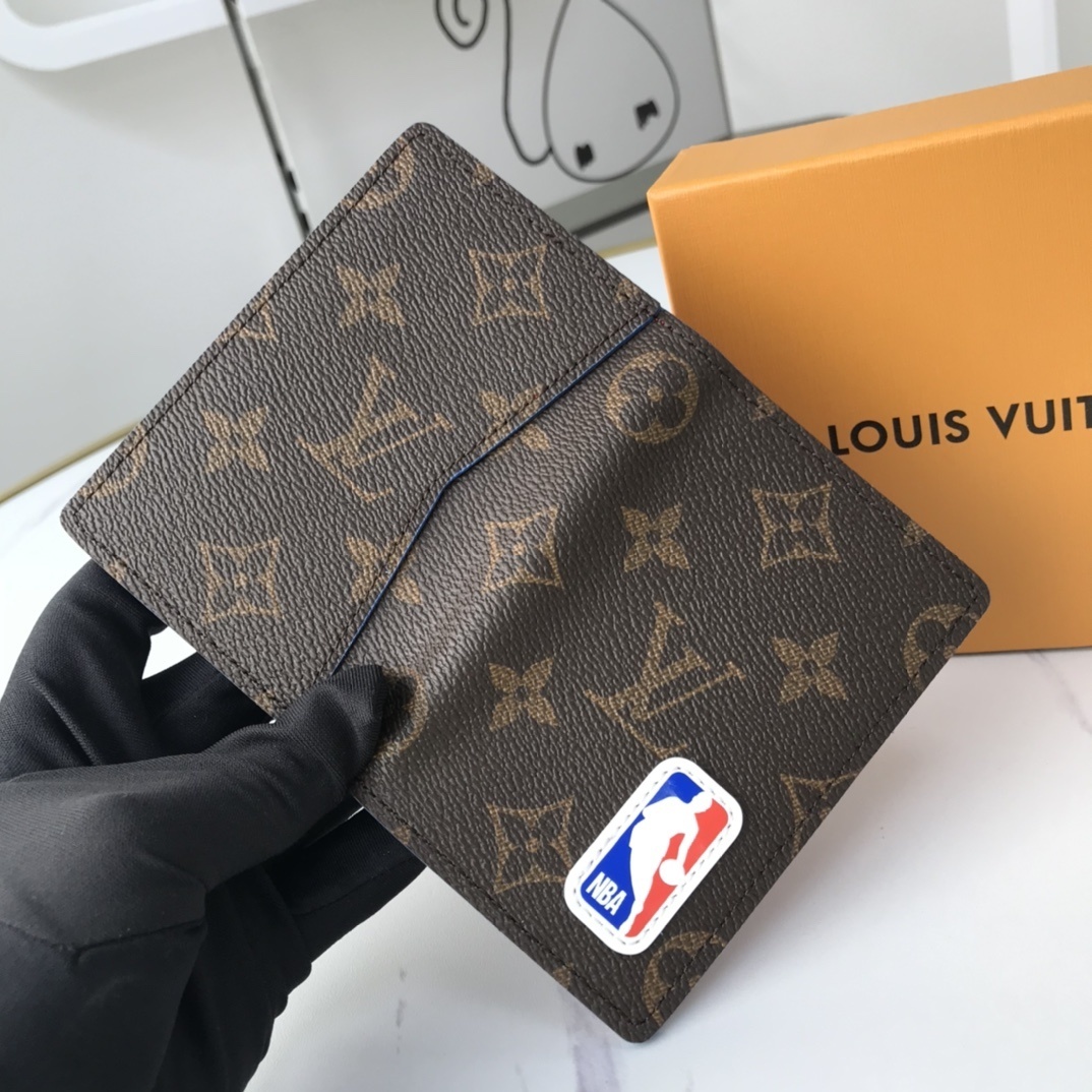 LV Card holder M80103B 