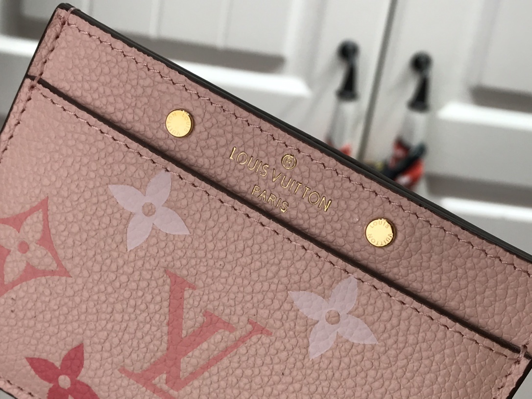 LV CARD HOLDER M80401