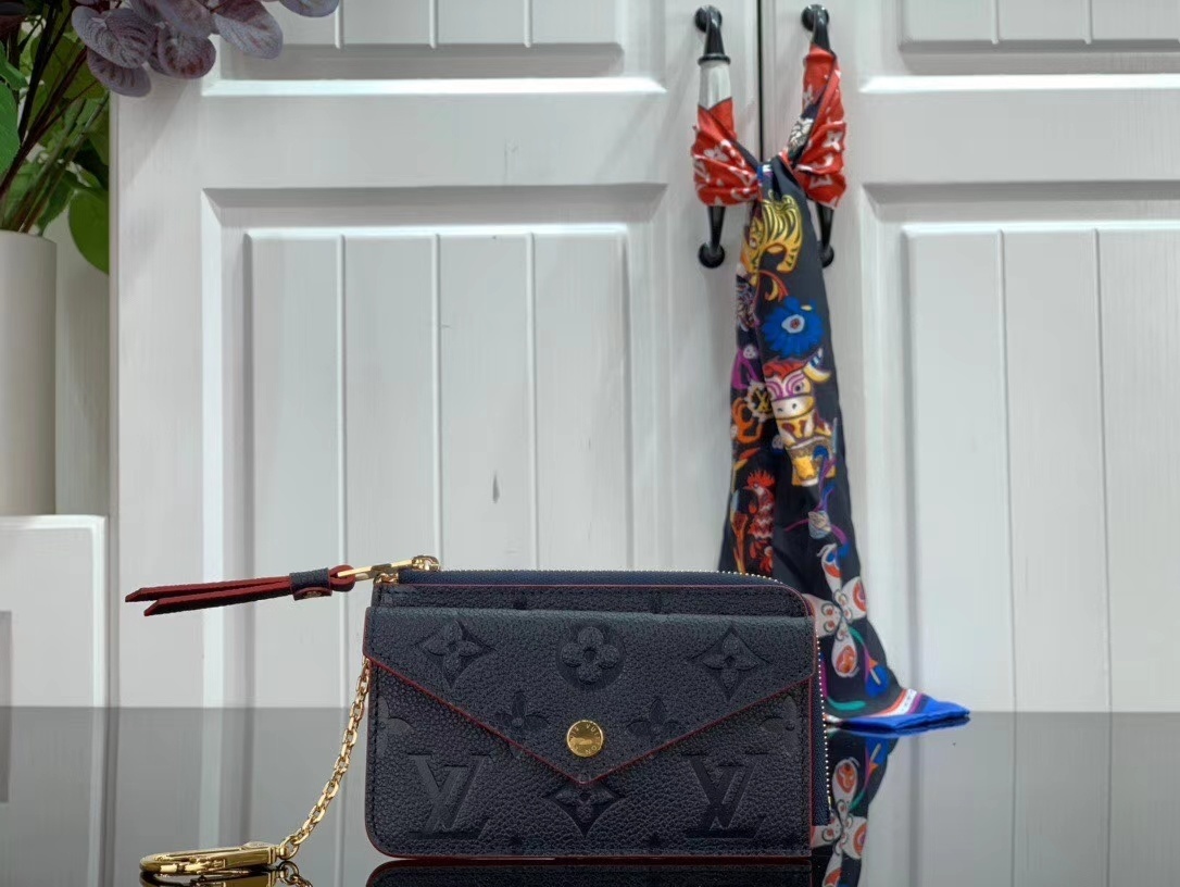 LV CARD HOLDER RECTO VERSO M69431