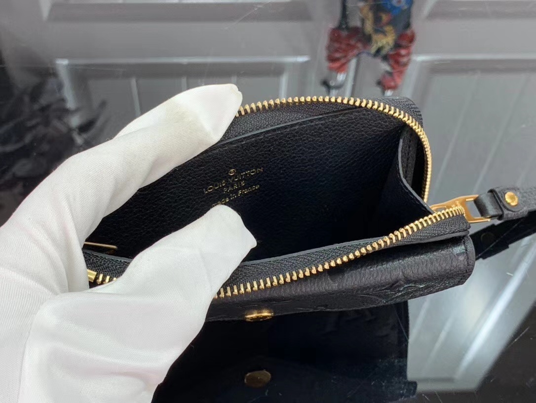 LV CARD HOLDER RECTO VERSO M69431