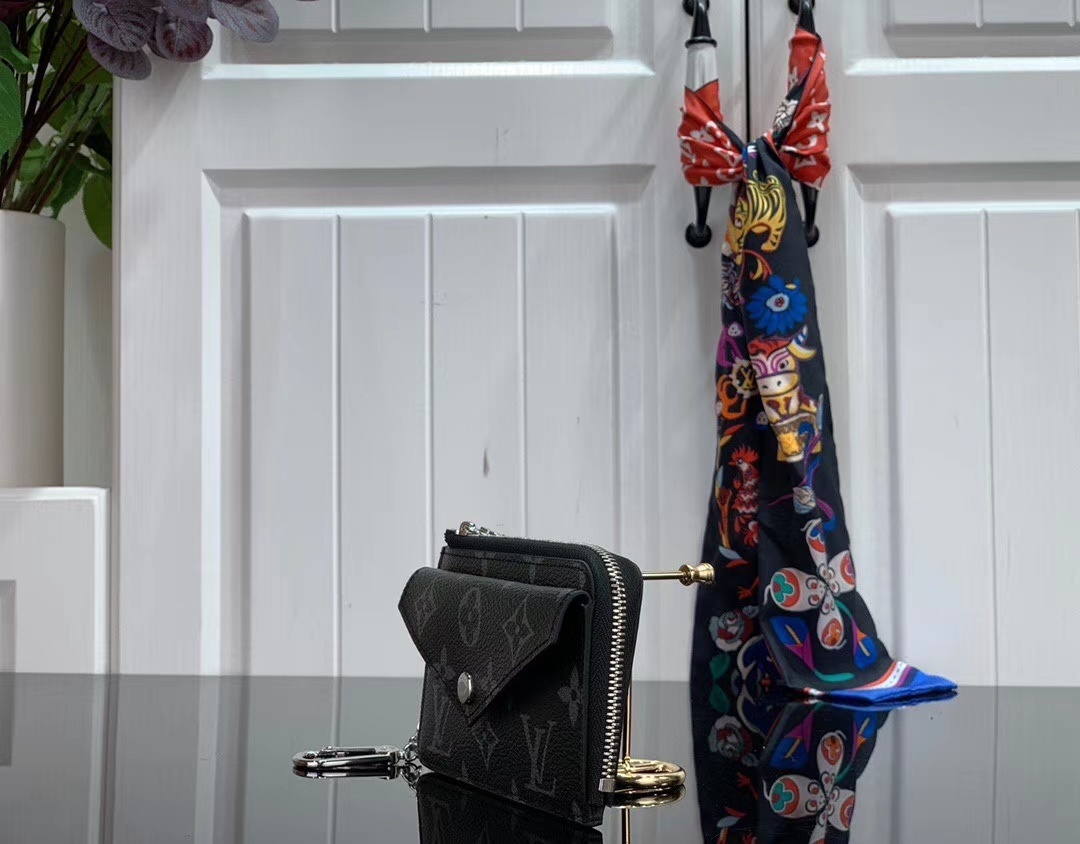 LV CARD HOLDER RECTO VERSO M69431