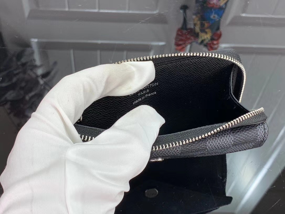 LV CARD HOLDER RECTO VERSO M69431