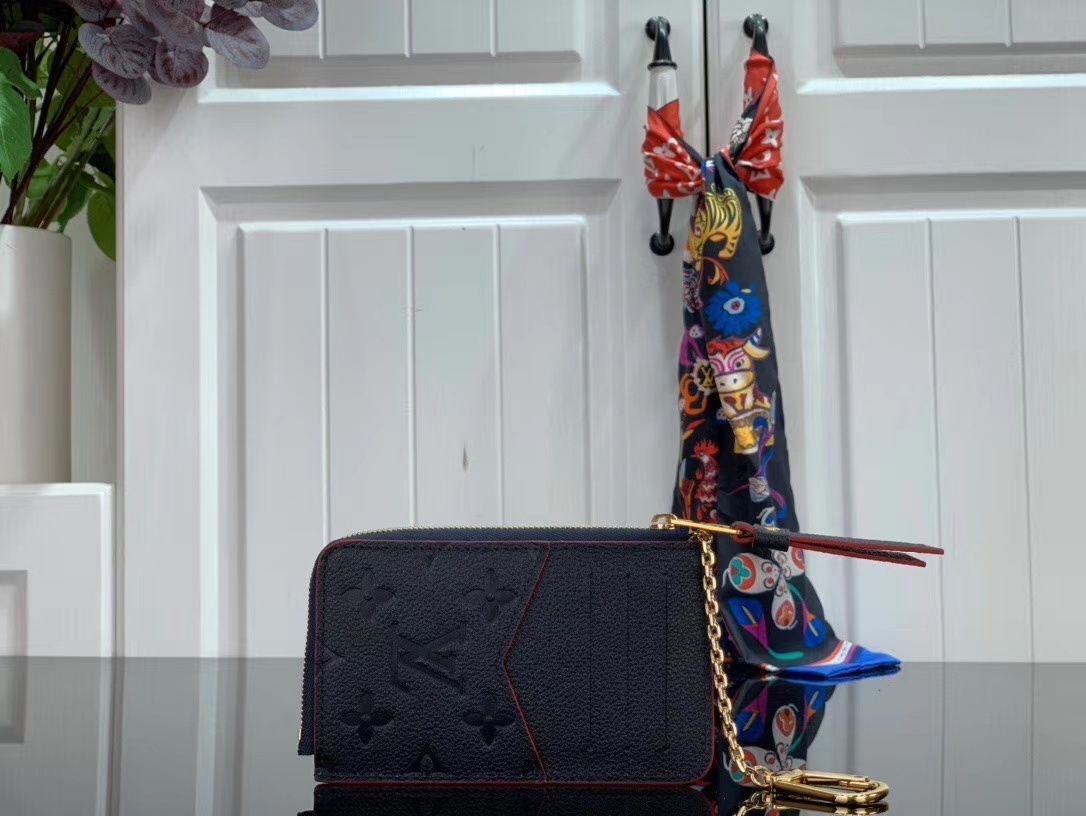 LV CARD HOLDER RECTO VERSO M69431