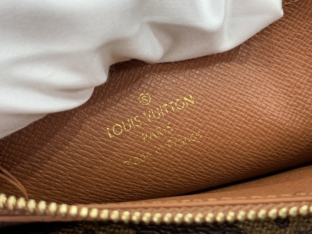 LV CARD HOLDER RECTO VERSO N60406