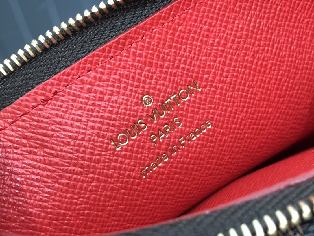 LV CARD HOLDER RECTO VERSO N60406