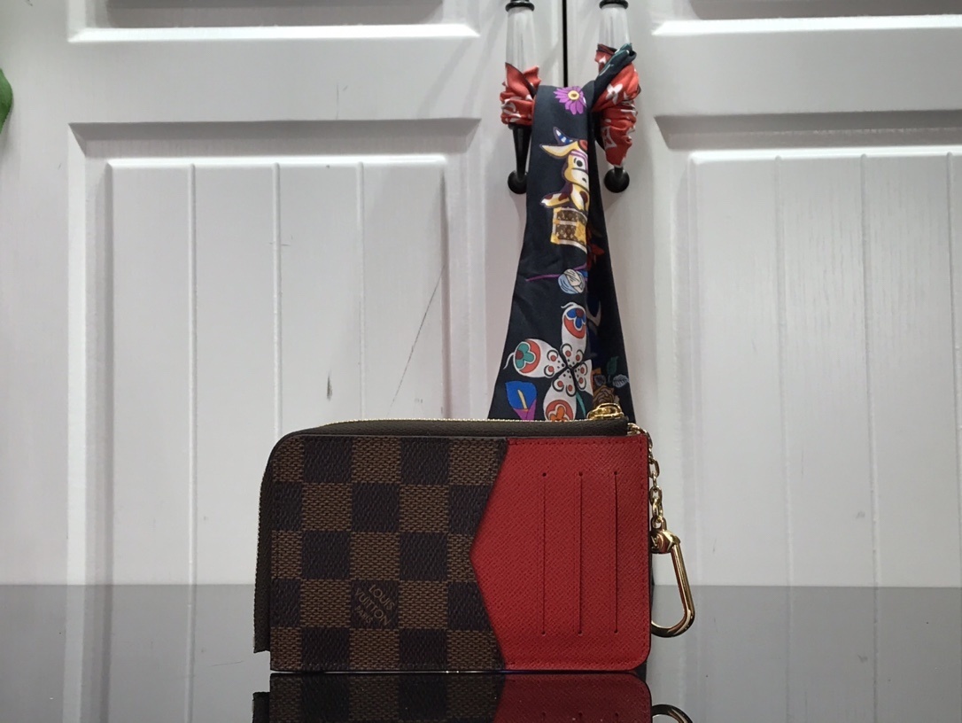 LV CARD HOLDER RECTO VERSO N60406