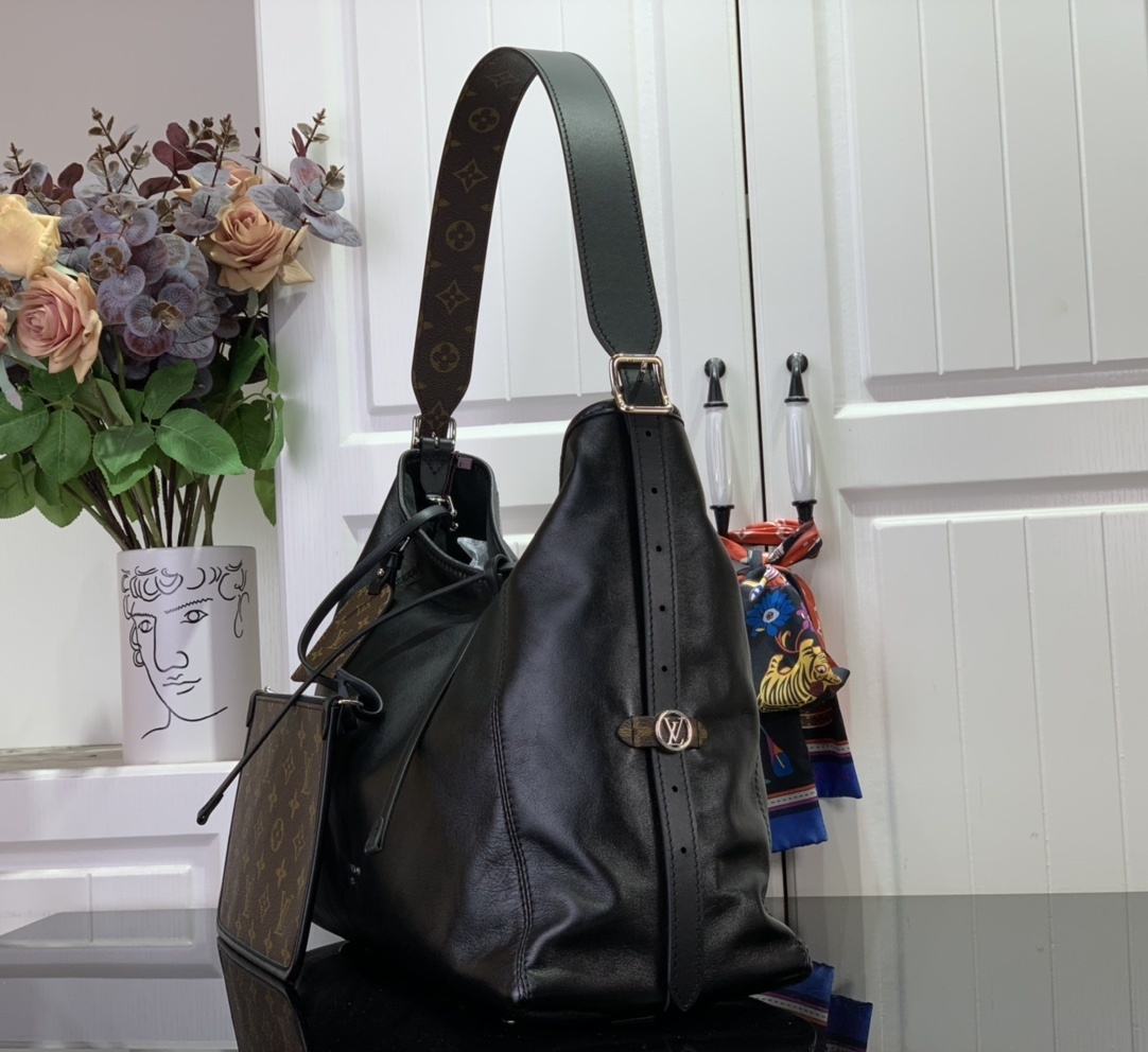 LV CarryAll Dark M25143