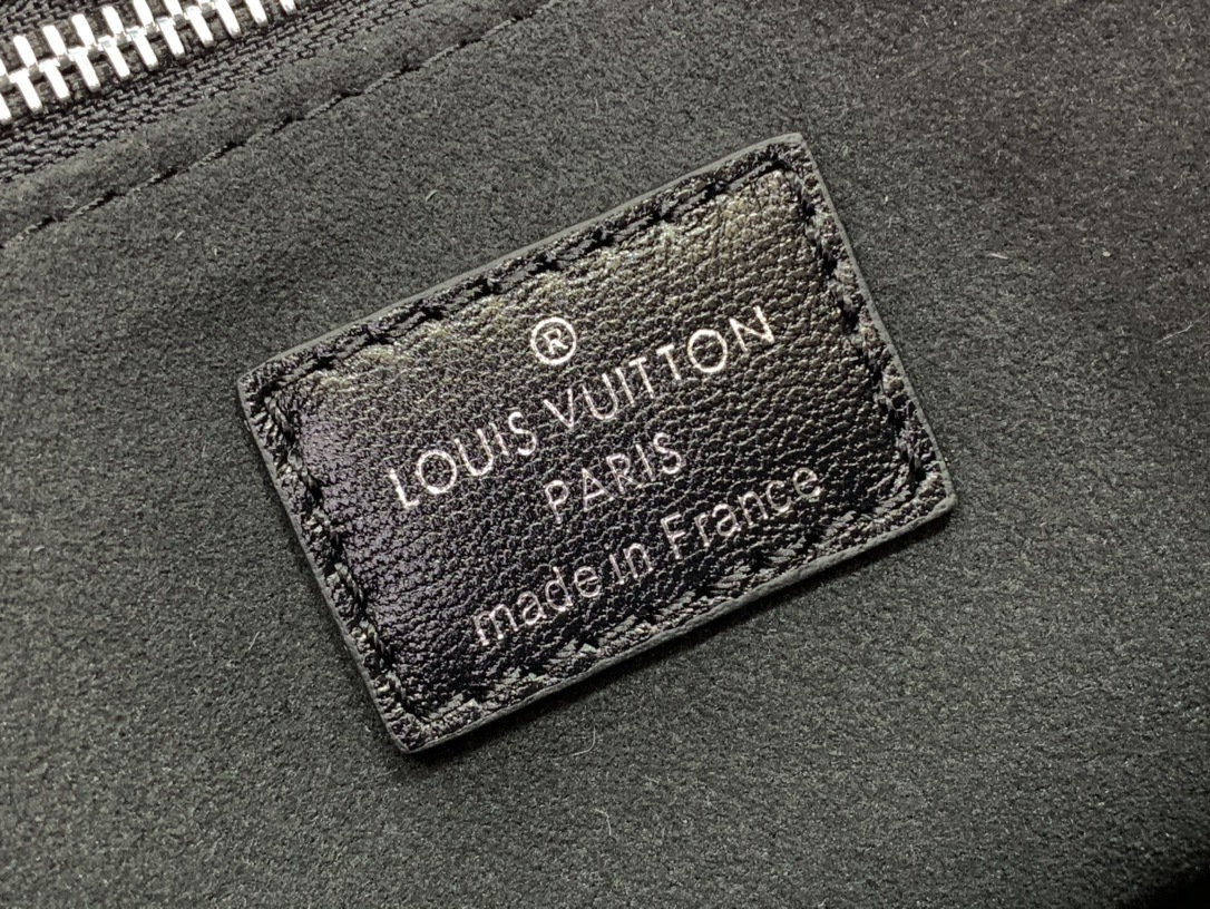 LV CarryAll Dark M25143 A 