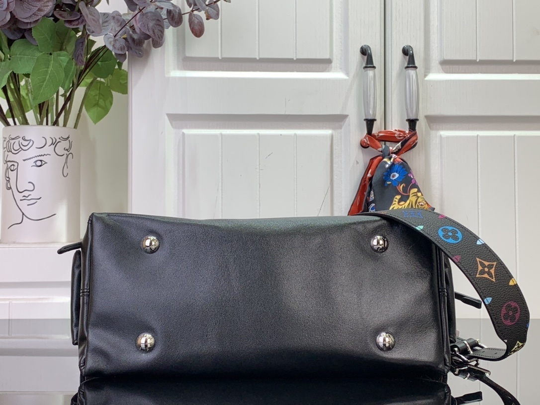 LV CarryAll Dark M25143 A 