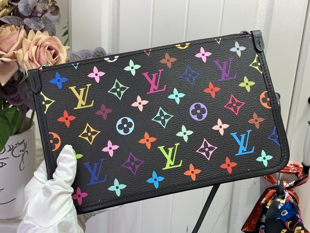 LV CarryAll Dark M25143 A 