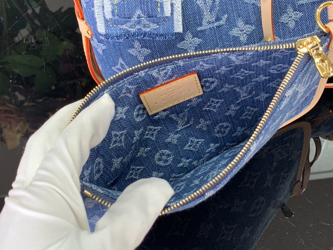LV CARRYALL M46203