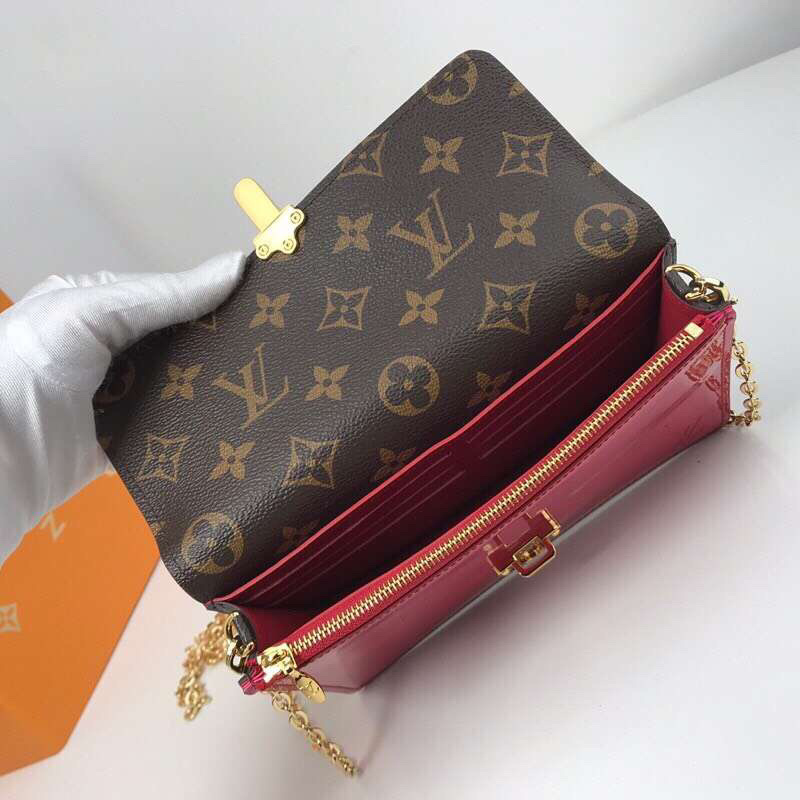 LV CHERRYWOOD CHAIN wallet M63306