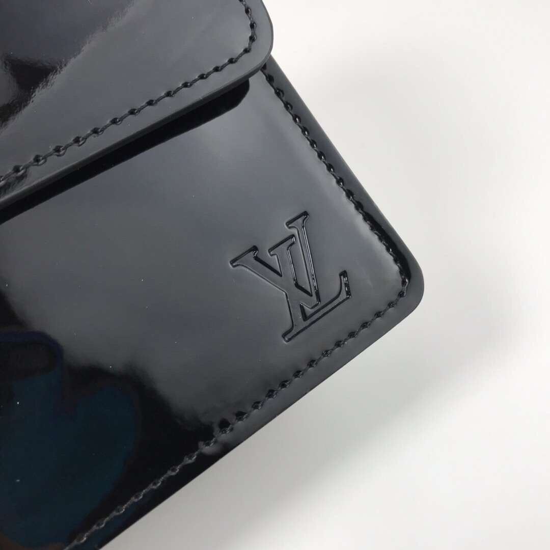 LV CHERRYWOOD CHAIN wallet M63306