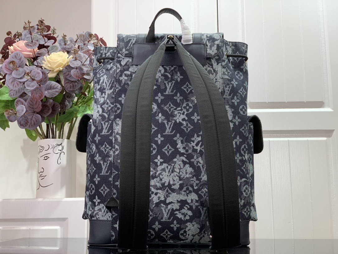 LV CHRISTOPHER BACKPACK M57280