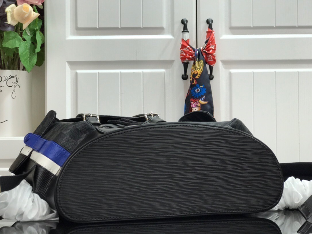 LV CHRISTOPHER BACKPACK N41709