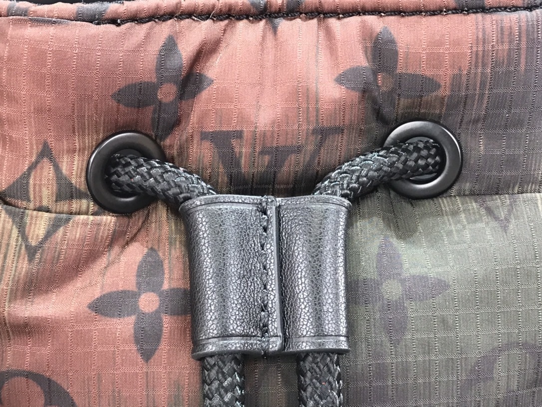 LV CHRISTOPHER BACKPACK PM M56411