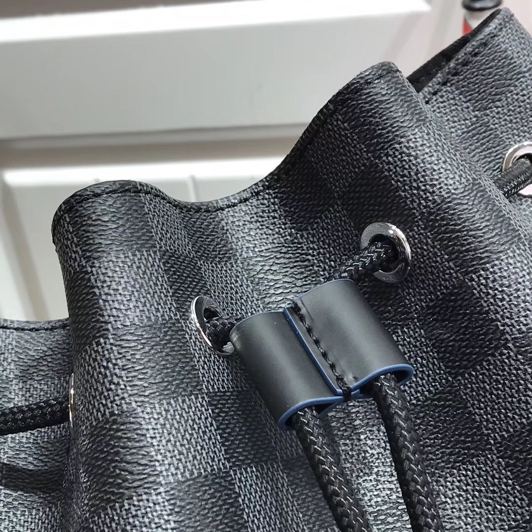 LV CHRISTOPHER BACKPACK PM N41379CS