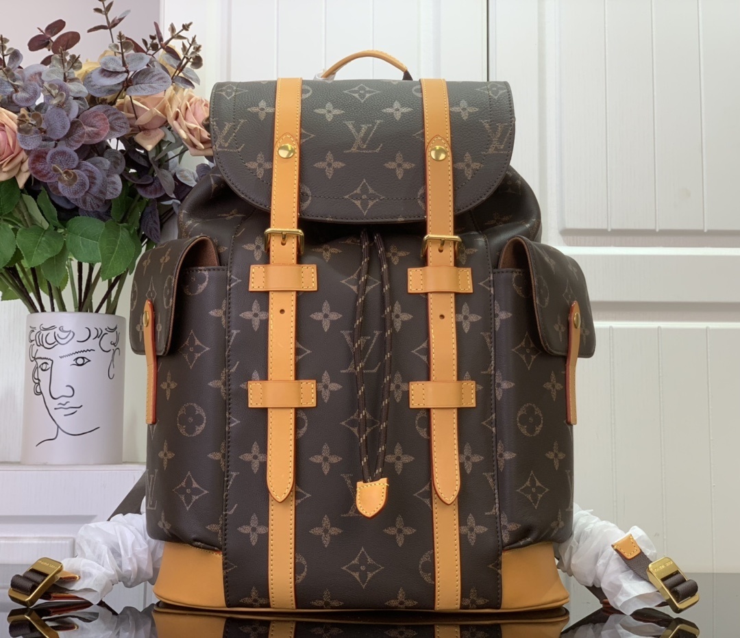 LV CHRISTOPHER m14038