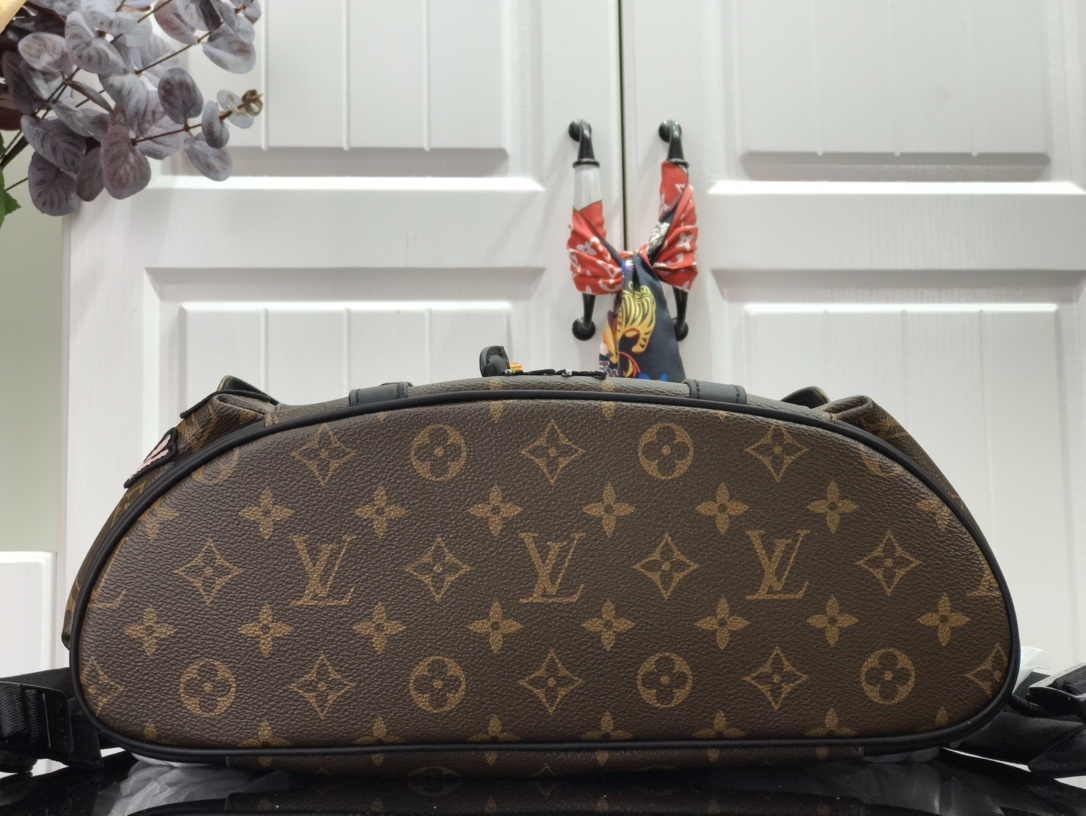LV CHRISTOPHER PM M41079