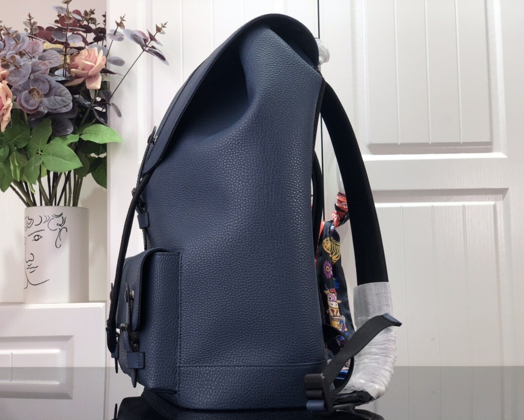 LV CHRISTOPHER SLIM BACKPACK M58644 
