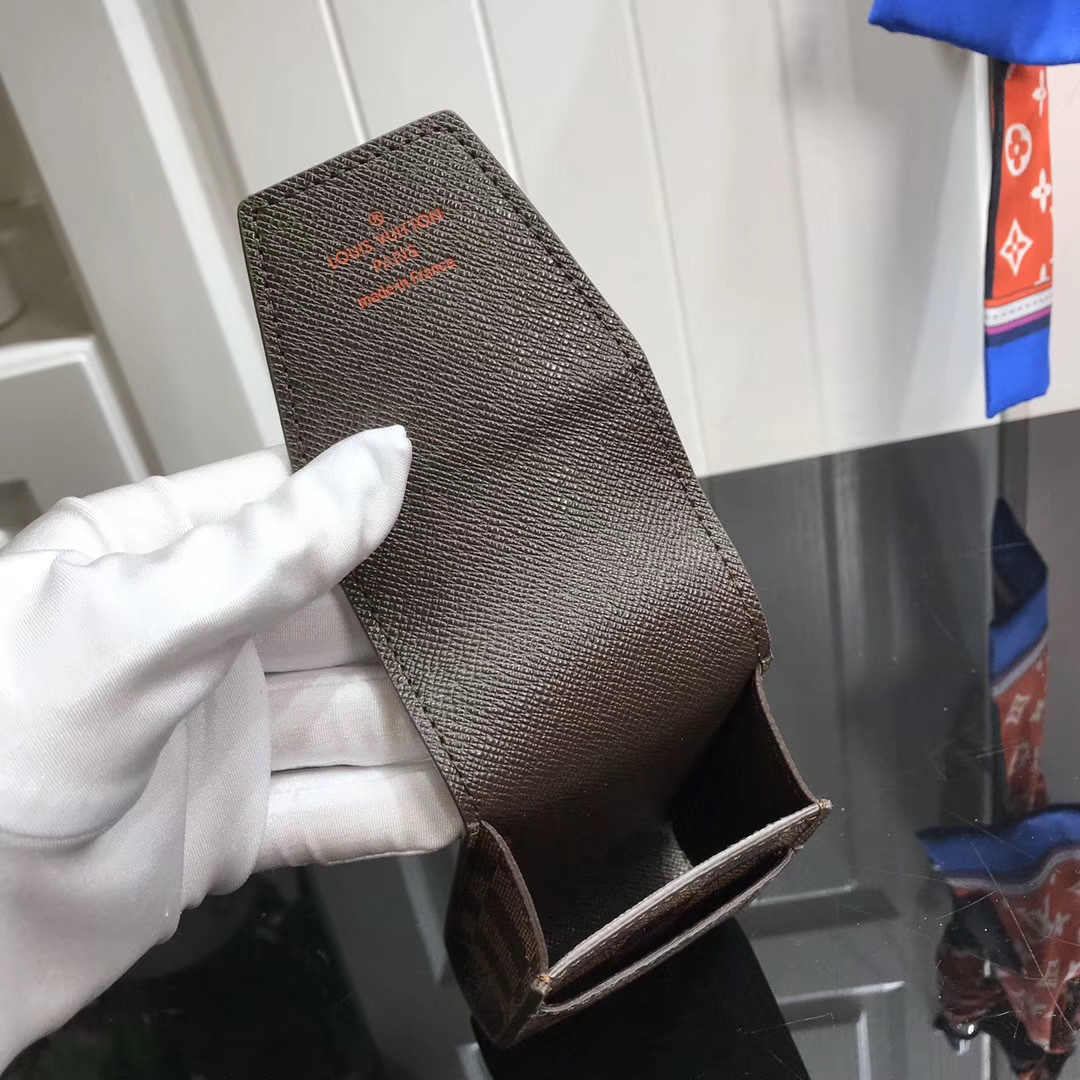 LV CIGARETTE CASE M63024