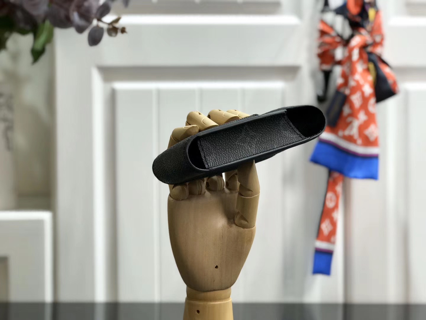 LV CIGARETTE CASE M63024