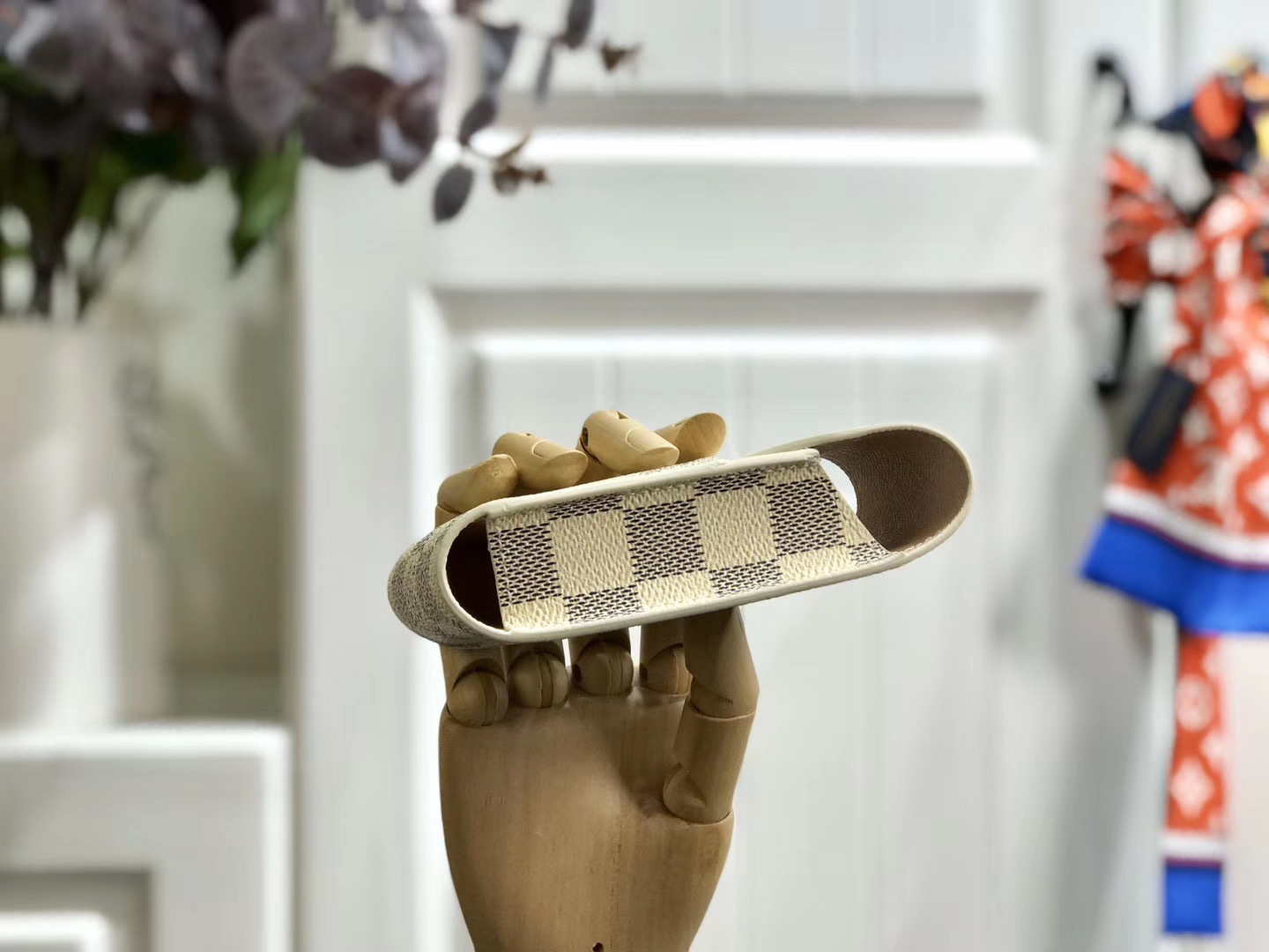 LV CIGARETTE CASE M63024