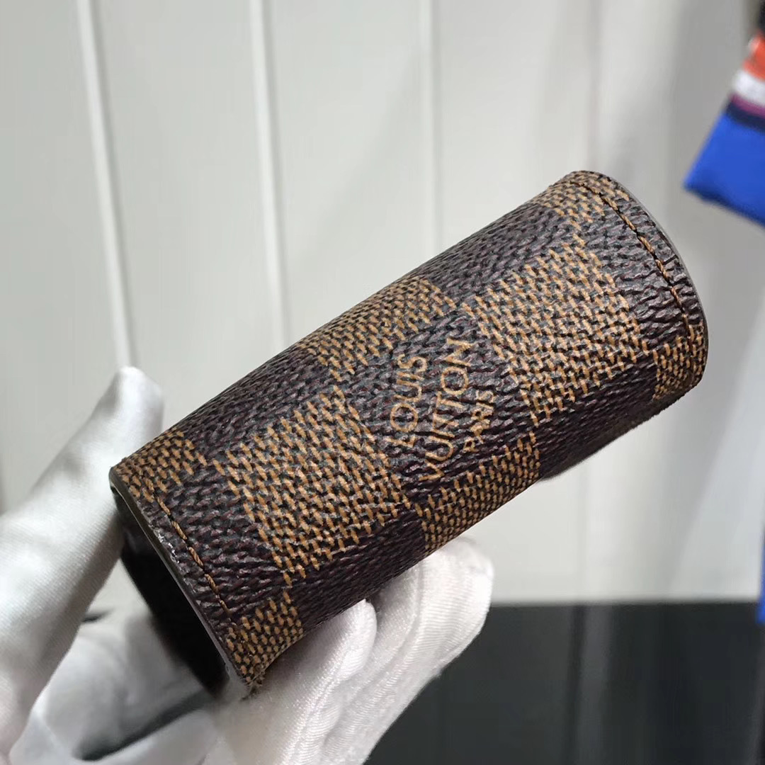 LV CIGARETTE CASE M63024