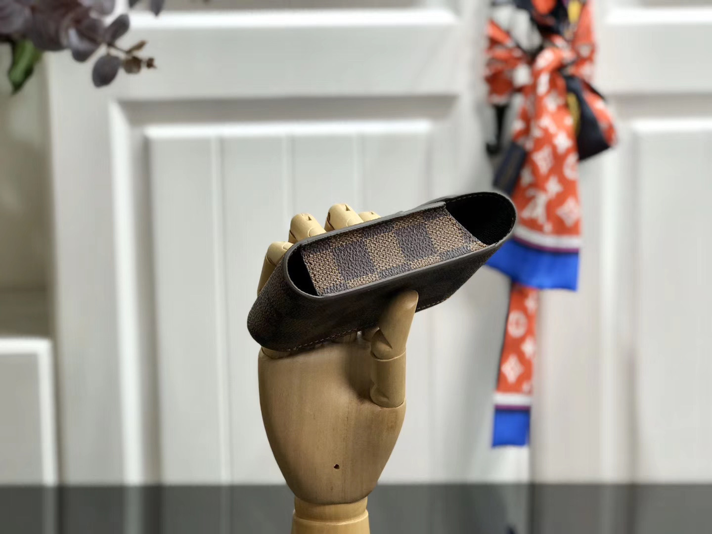 LV CIGARETTE CASE M63024